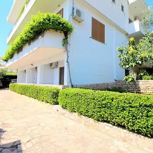 Appartamento Garden Eva